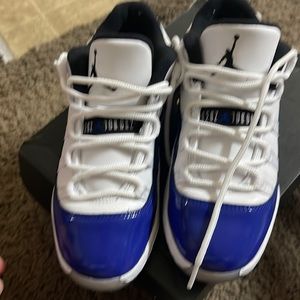 Kids Jordan like brand new